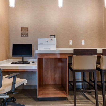 Comfort Suites Camp Hill-Harrisburg West Zewnętrze zdjęcie